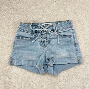 Cute jean shorts!